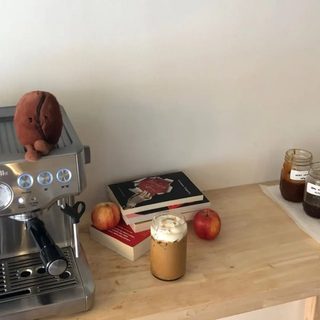 艺术管理DIY，情怀救不了材料